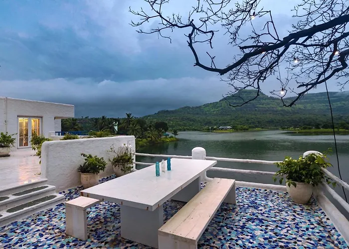 Saffronstays Kairos Athena, Karjat - Greek Style Pool Villa Near Camp Max